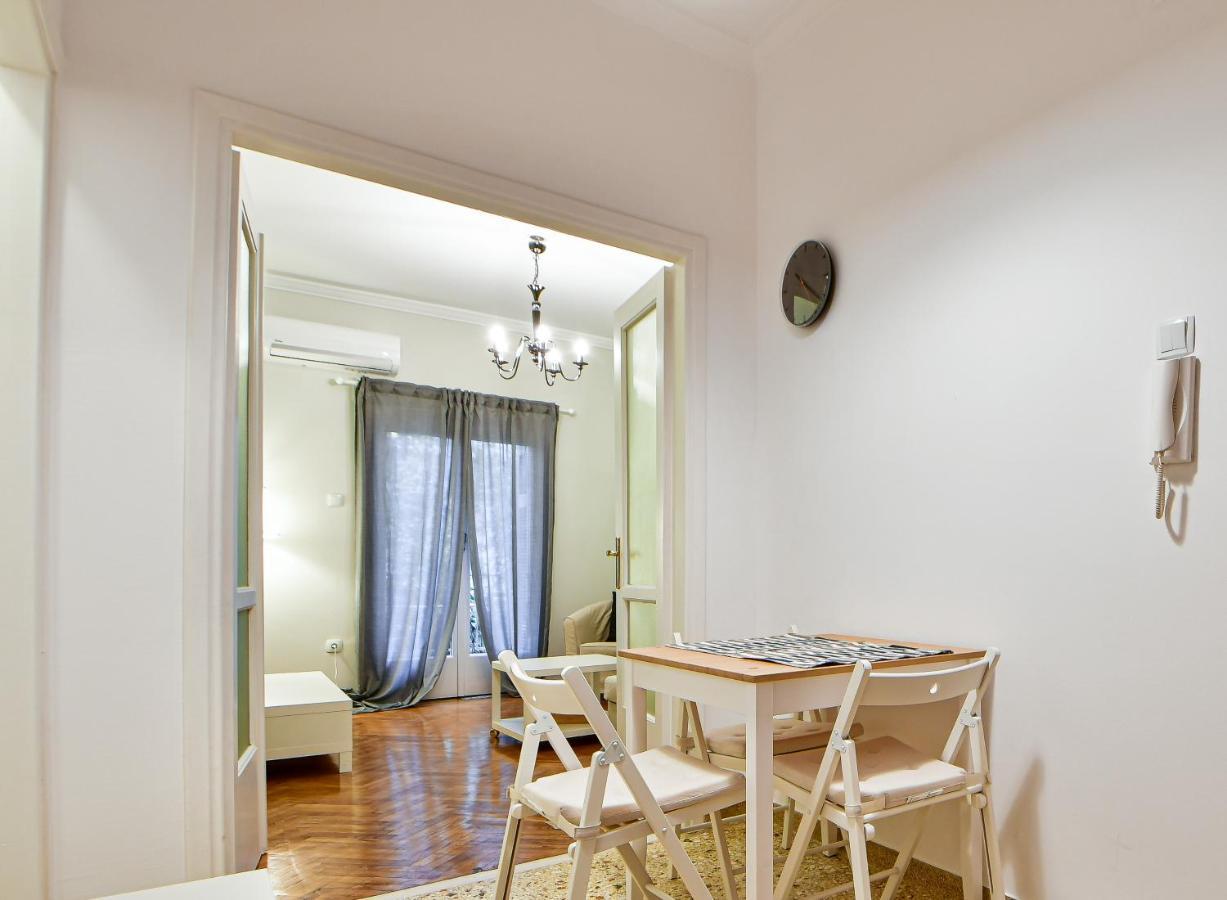 Thiras Lovely Apartment By Zain Athena Bagian luar foto