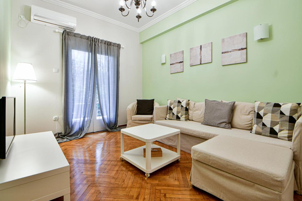 Thiras Lovely Apartment By Zain Athena Bagian luar foto