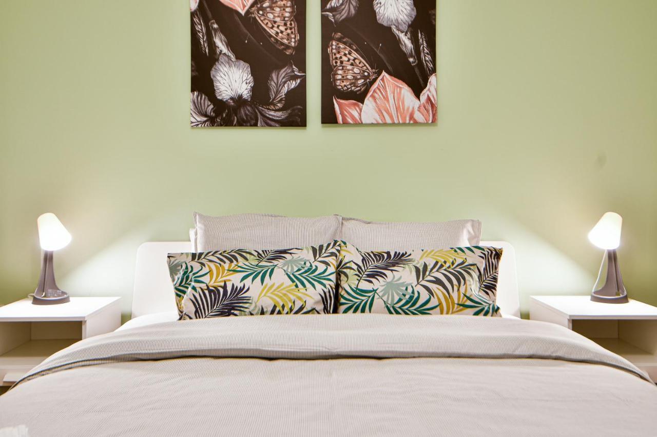 Thiras Lovely Apartment By Zain Athena Bagian luar foto