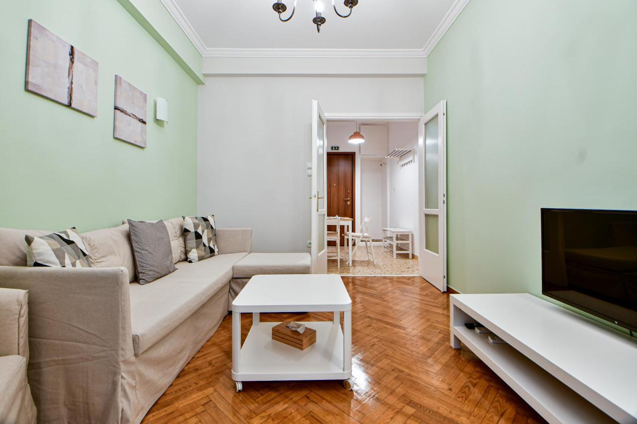 Thiras Lovely Apartment By Zain Athena Bagian luar foto