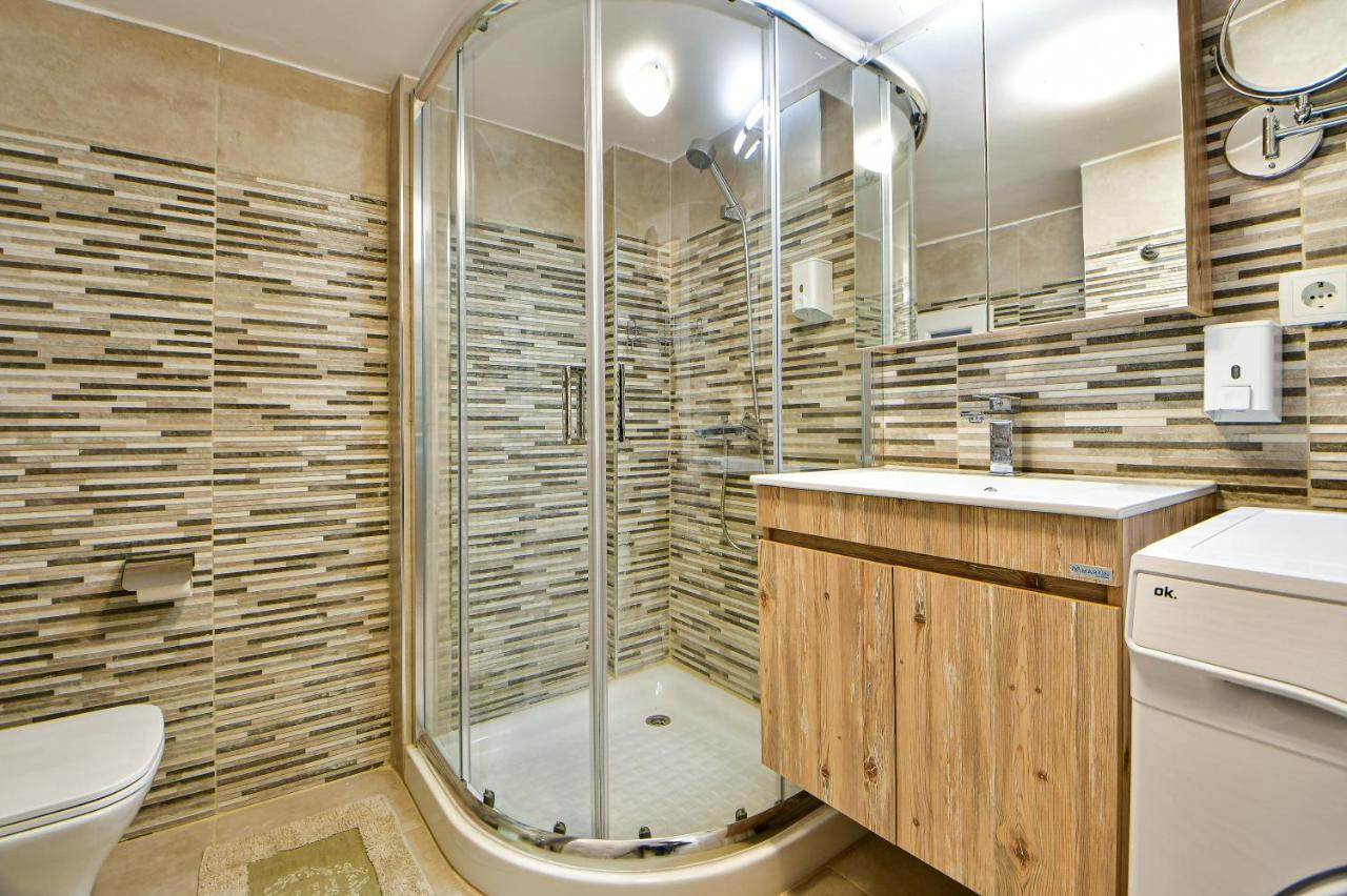 Thiras Lovely Apartment By Zain Athena Bagian luar foto
