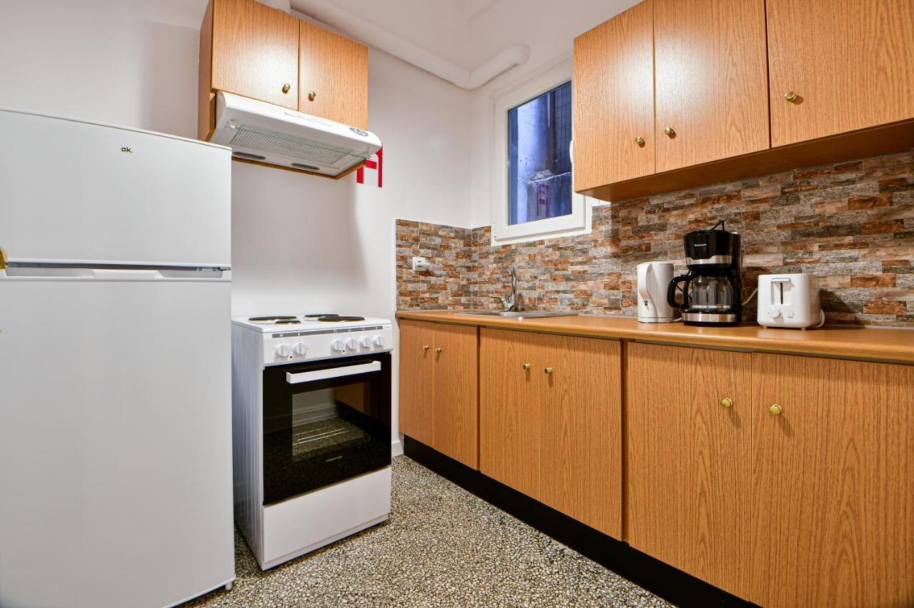 Thiras Lovely Apartment By Zain Athena Bagian luar foto